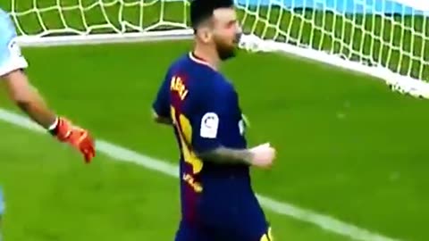 Messi is OP #messi#football#skills