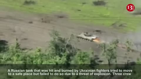 Russian soldiers escaped from the moving tank in the last moment