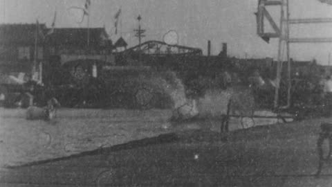 The Diving Horses (1899 Original Black & White Film)