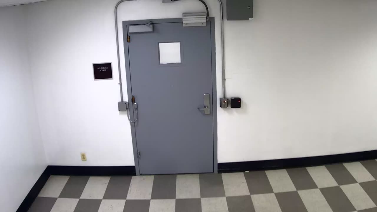 6156RHOBG2G205BNorthLobby_2021-01-06_20h40min01s597ms.mp4