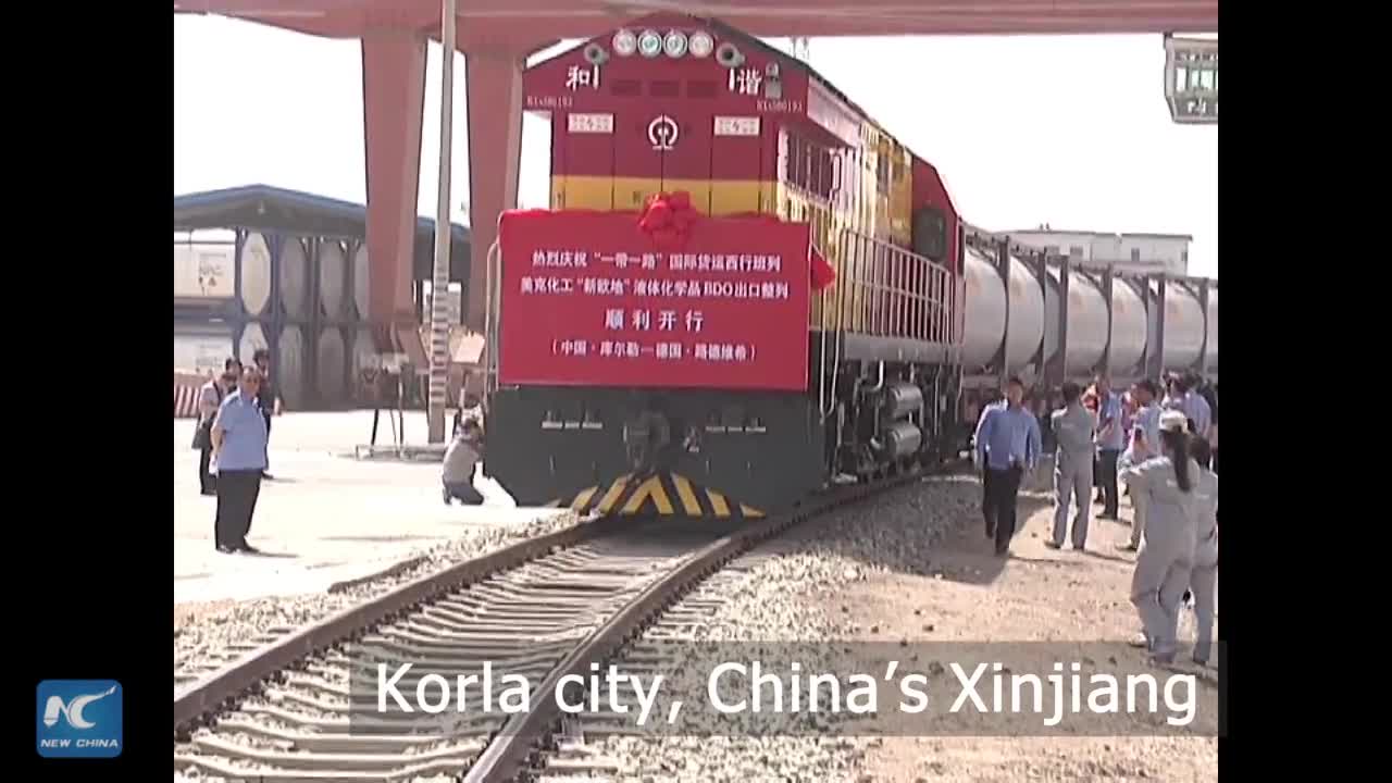 Freight train carries liquid chemical to Germany