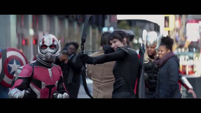 “Branding Issues” Clip Marvel Studios’ Hawkeye Disney+