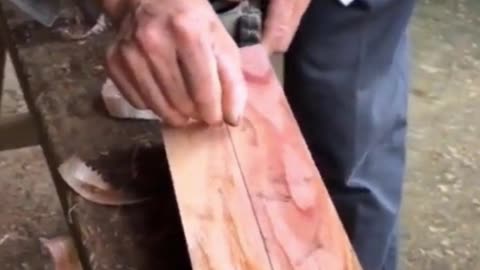 HOW TO MAKE A WOODEN HAND GRINDER AT HOME