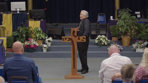 Walking In God's Authority & Power by Dr Michael H Yeager