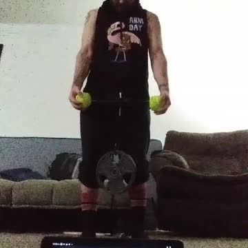 Soft ball wrist roll for max time