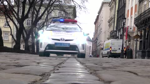 Lviv tests safety systems as war fears grow