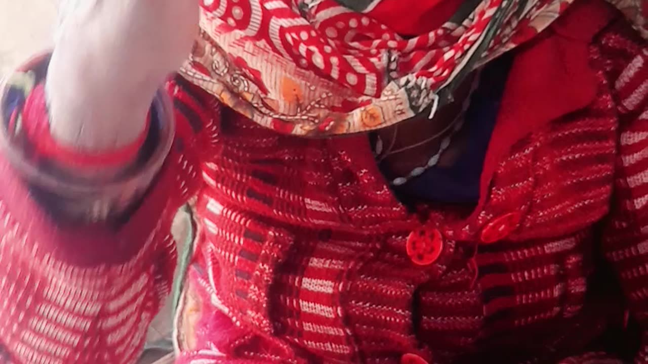 Pain of a poor mother|Reason why beggers increasing in india|Homeless Mothers