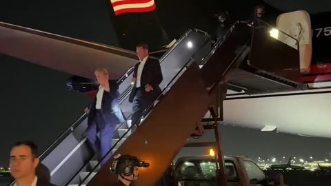 Trump arrives back home safely on Trump Force 1.