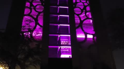Check out this frame I found in Dubai! Its 150 meters tall.