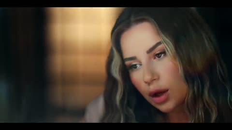 Merve Özbey yerle yeksan