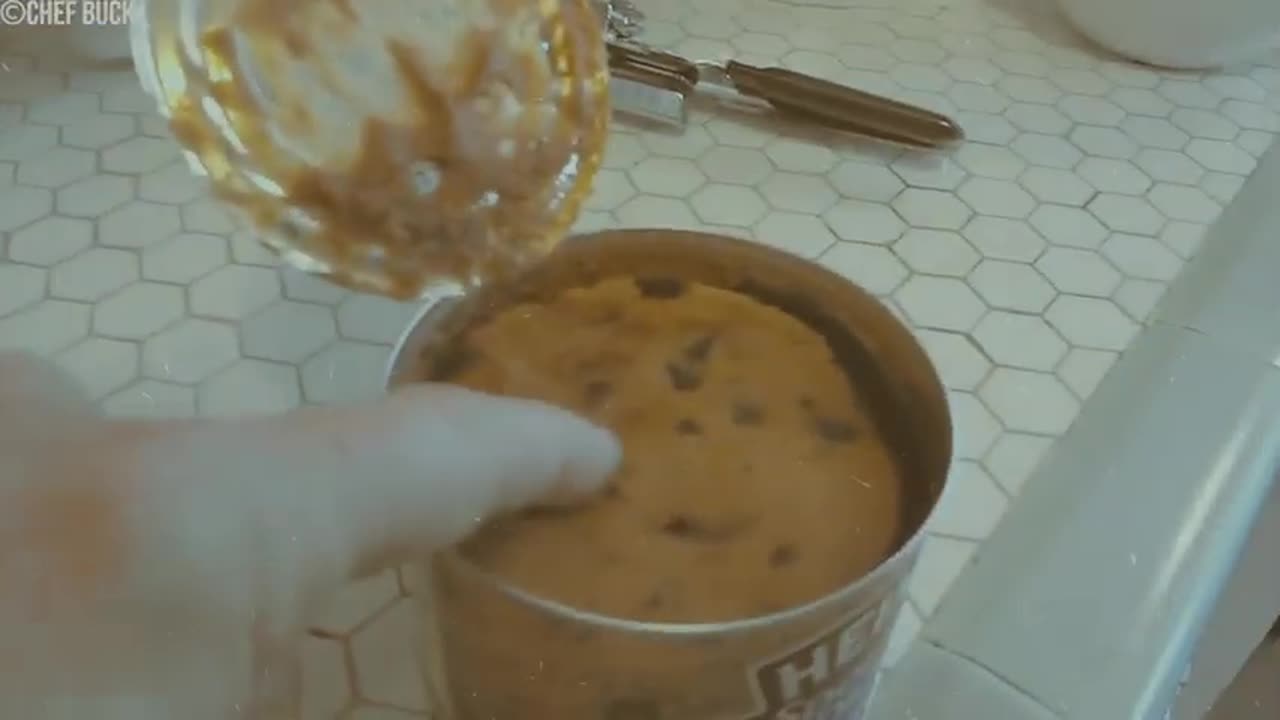 20 DISGUSTING Canned Foods From The 1970s, Nobody Wants Back!