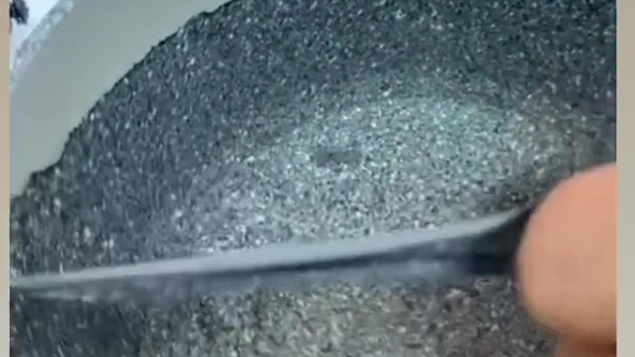 Teflon: invitation to cancer. Never use these here is why
