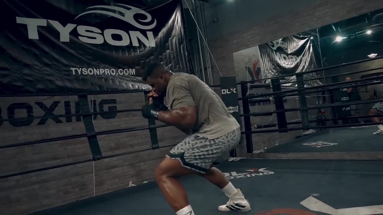 Molding a Champion: Mike Tyson & Francis Ngannou