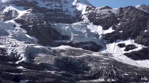 Grindelwald, Switzerland [Amazing Places 4K] (1)
