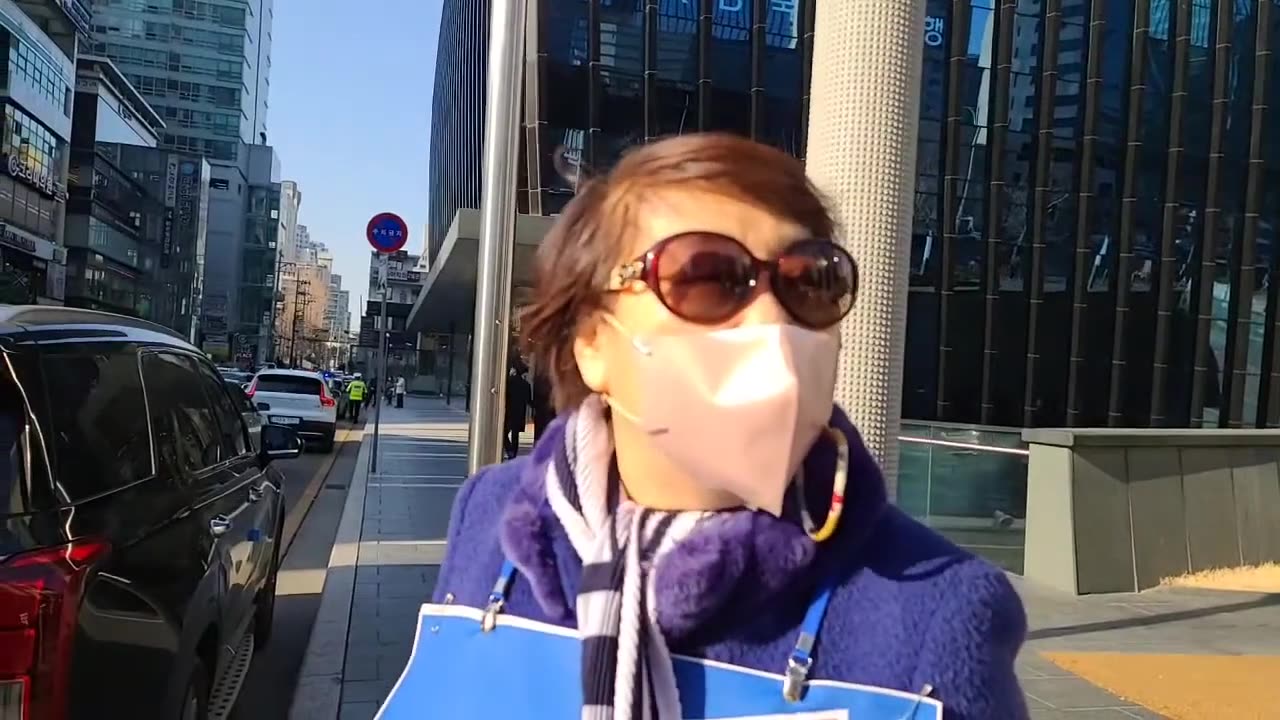 20210227_V3_S03(y-YKJ5_pLas)엄지척! 힘 납니다! 보람있고 승리할 겁니다! 강남역에서