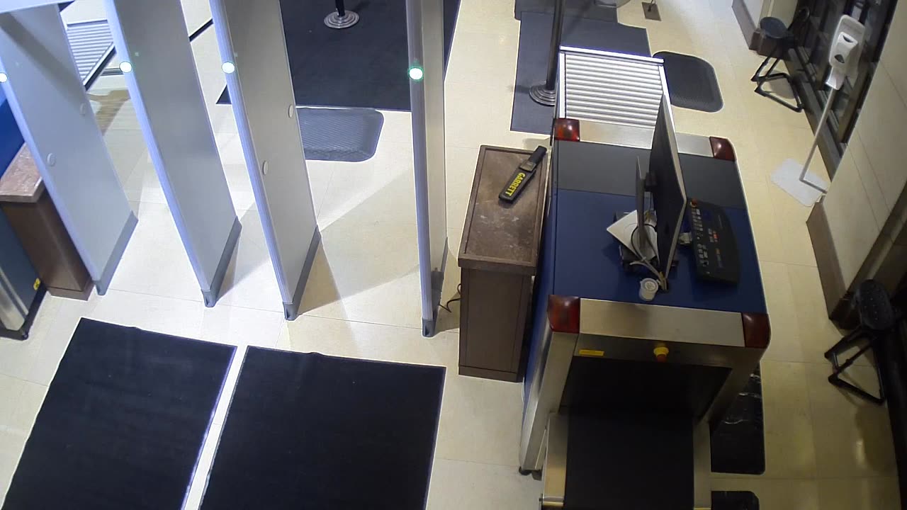 7153CVCULSScreeningLane4_2021-01-05_03h40min01s743ms.mp4