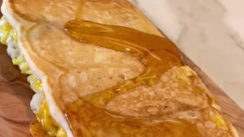 Next level pancake 👀