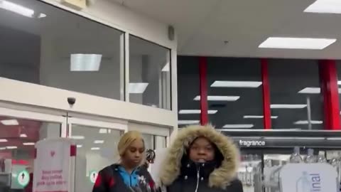 Woman Threatens To Call The Cops After Security Tried To Stop Her From Shoplifting