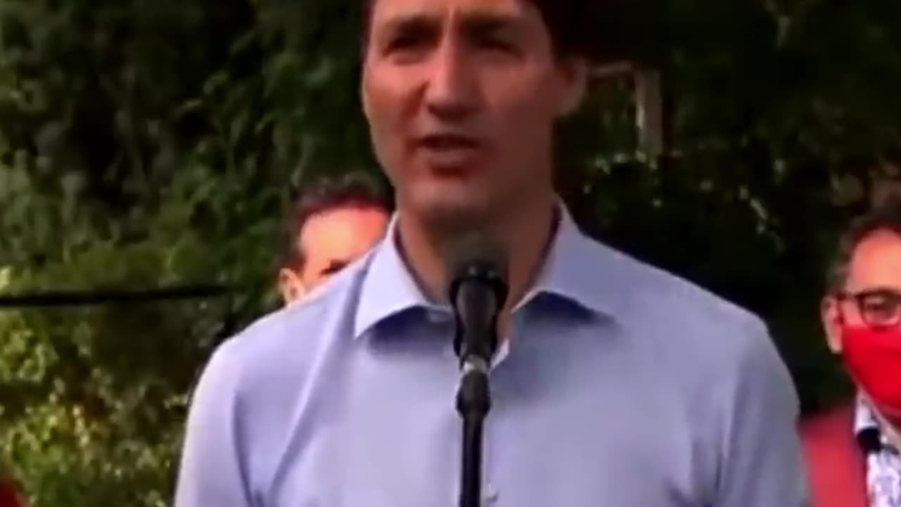 Justin Trudeau Loves the LGBBBBTTTTQQQ Community!