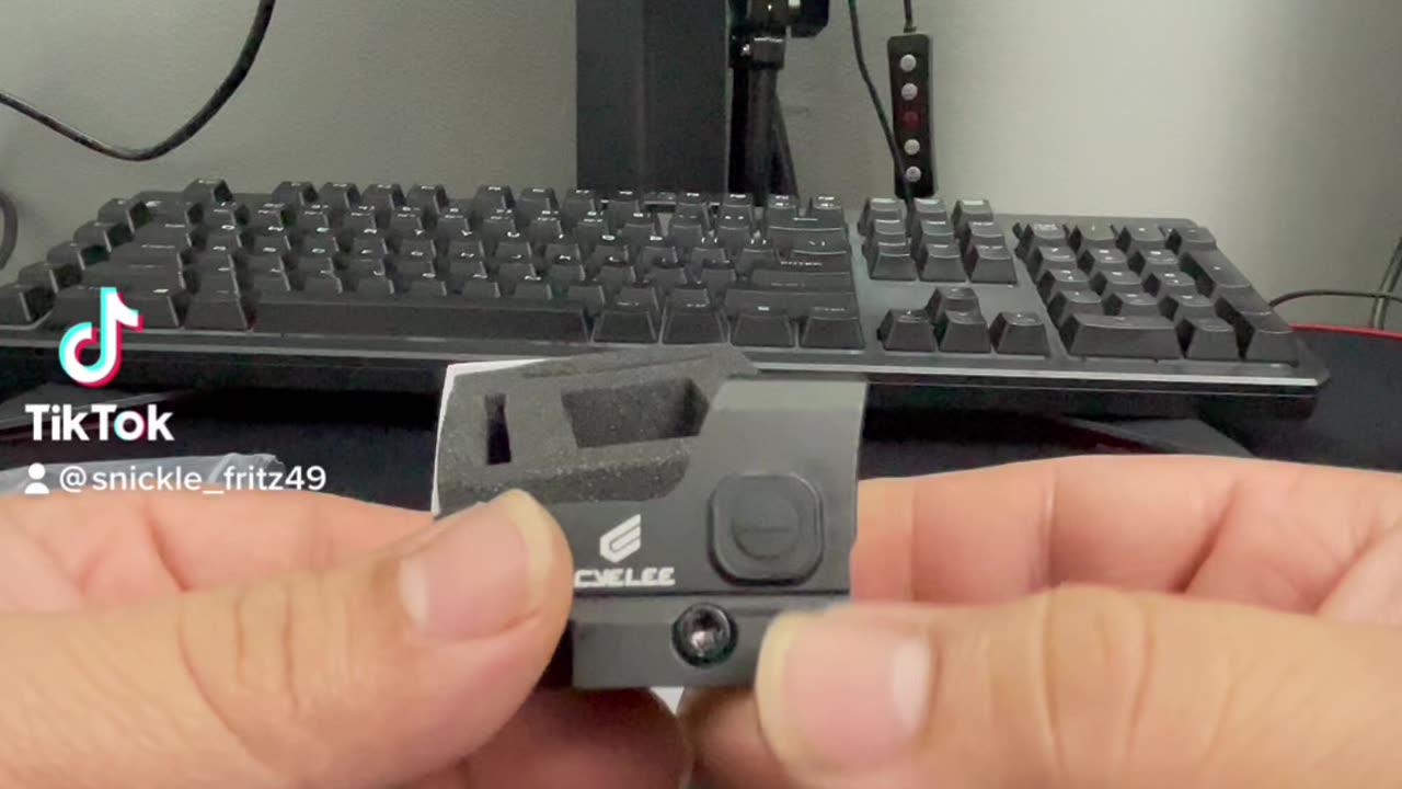 Cyelee green dot on canik tp9 elite custom