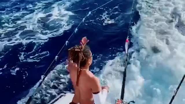 Later, he used to go to sea on his friend's fishing boat.