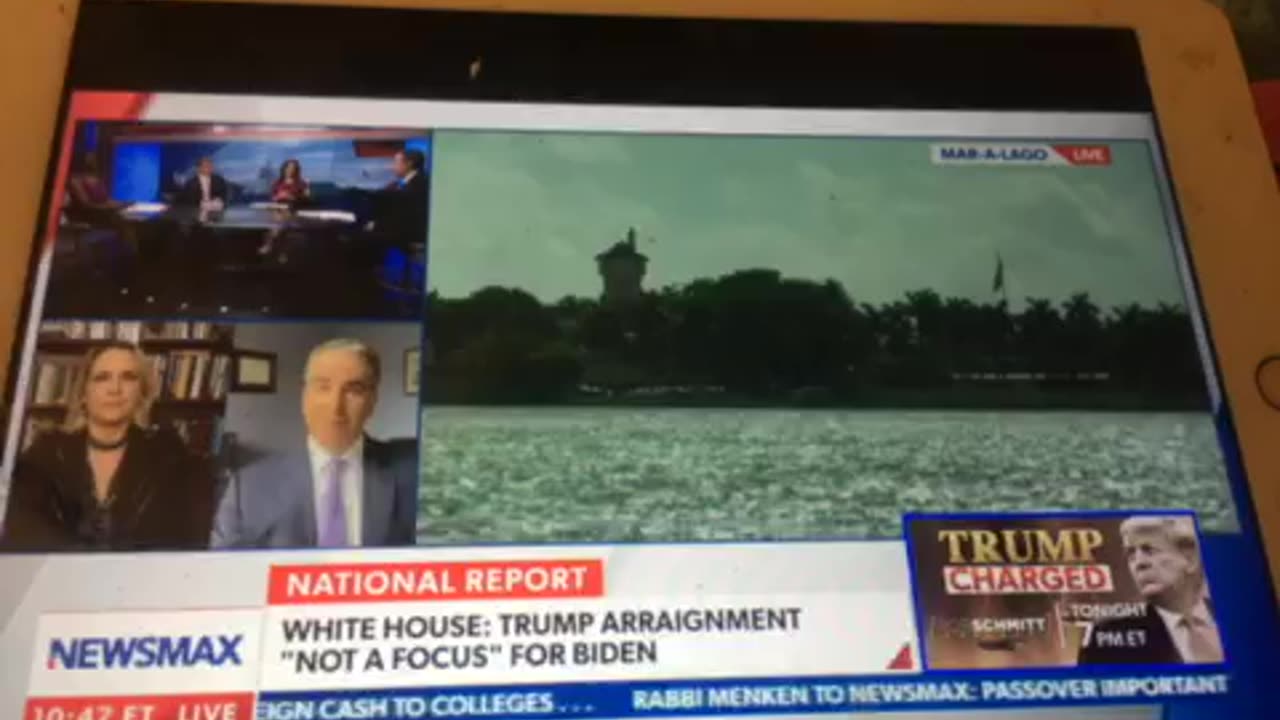 Derek Hunter Show #trump2024 democrats killing themselves CHI