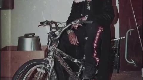 Travis Scott Roll In Peace