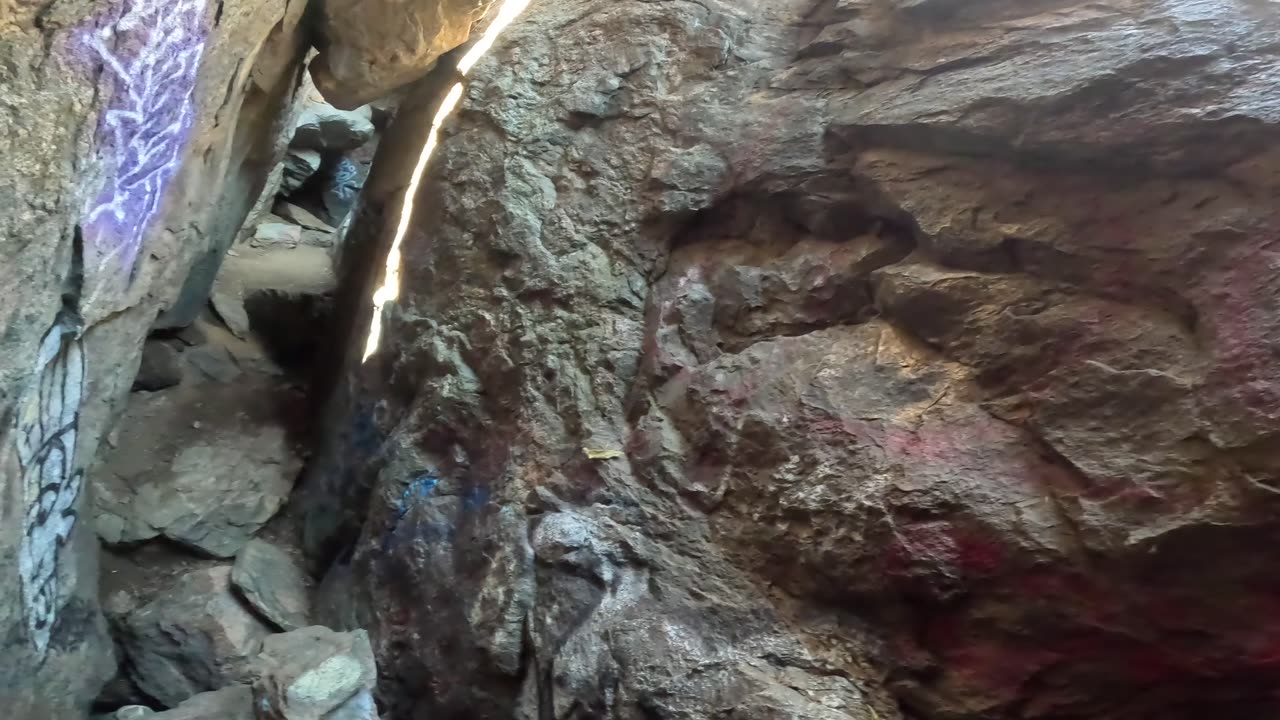 claustrophobia in a cave