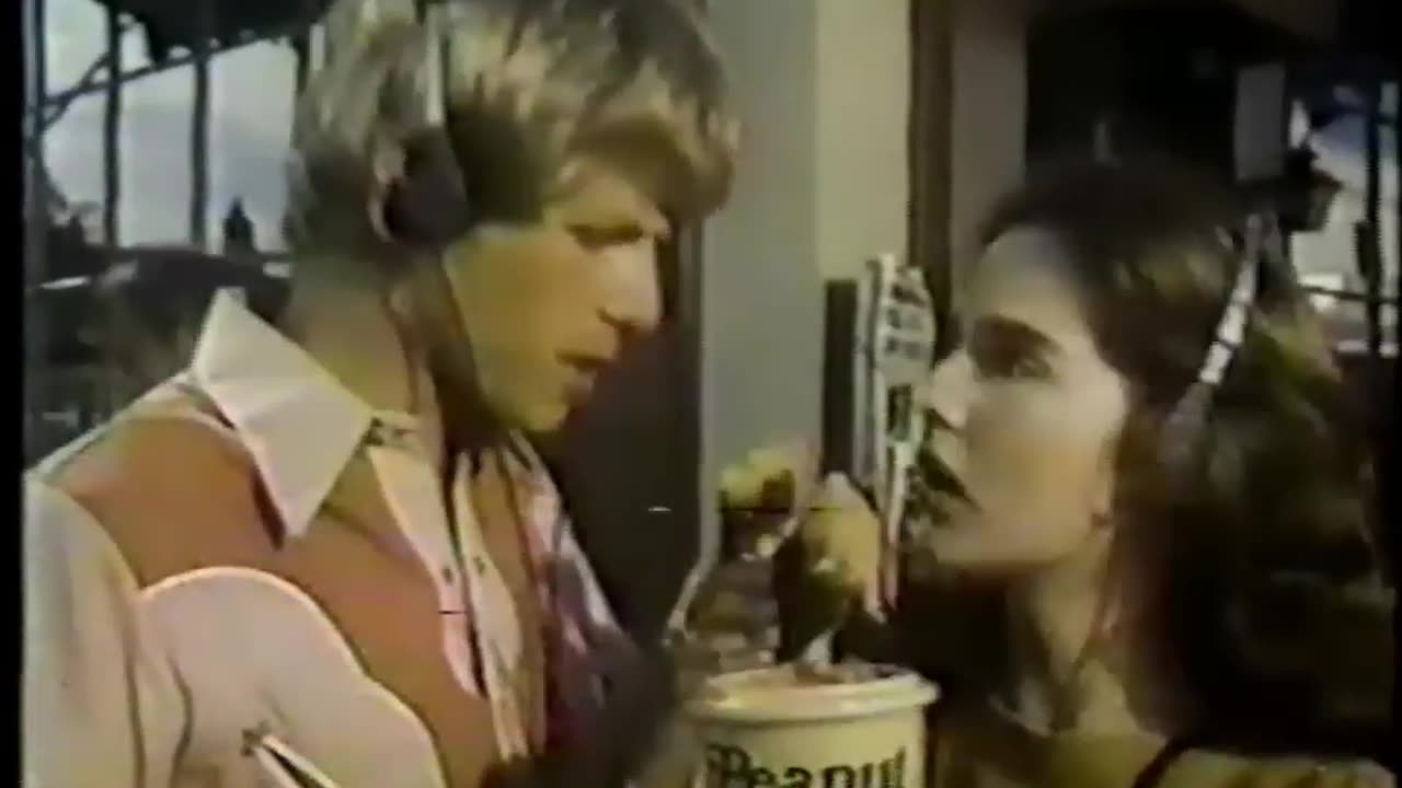 Reese's Peanut Butter Cups Hey You Got Peanut Butter in My Chocolate 1981