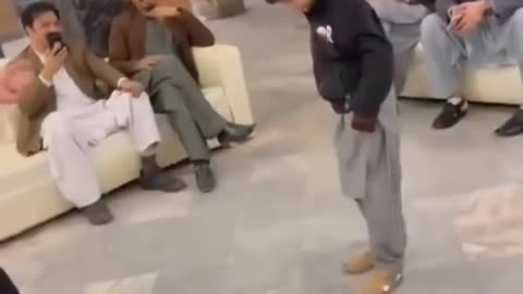 Cute Boy Traditional Dance 🕺