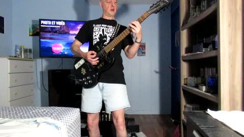 157 Epiphone G-400 f Improvisation musicale.