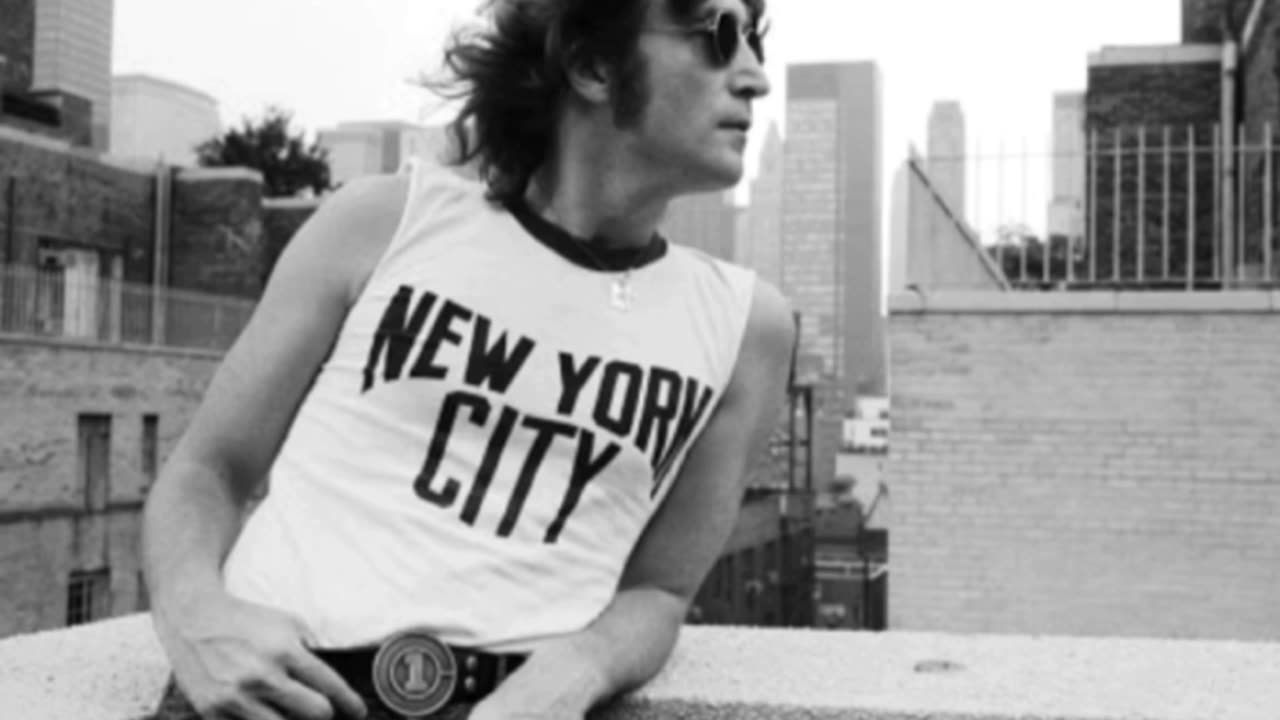 "John Lennon" And "Muhammad Ali " Both Tell All About witnessing A UFO