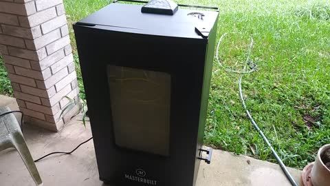 Masterbuilt 140S Smoker