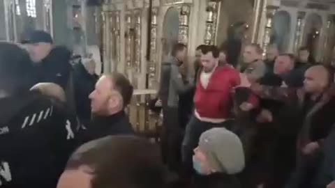 Ukraine War - Orthodox priest attacked
