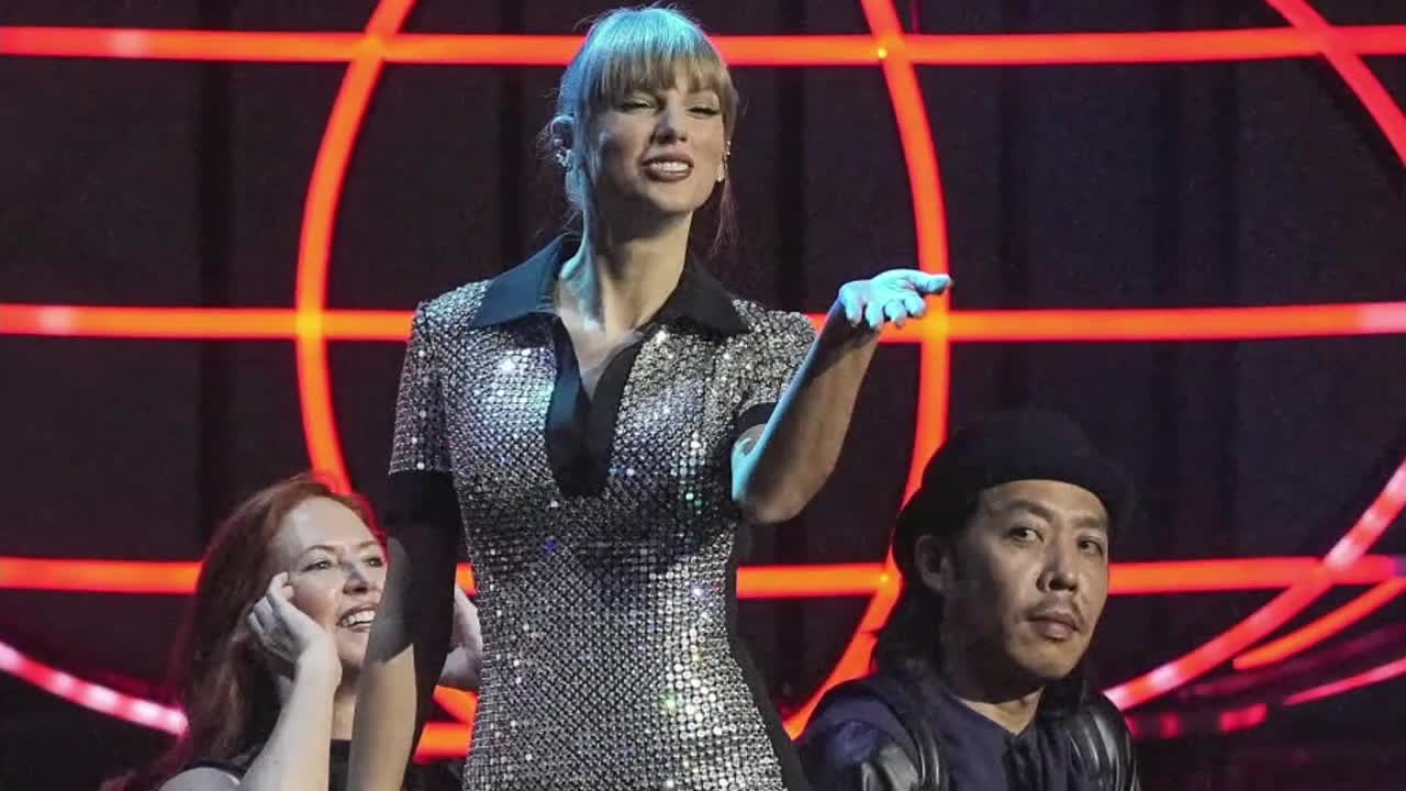 Ticketmaster faces backlash after site crashes during Taylor Swift tour sale
