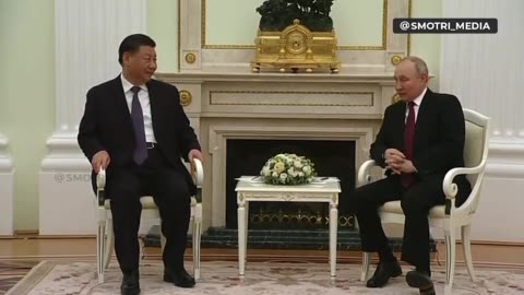 Putin And Xi Meet In Kremlin