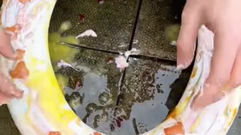 Man tries cleaning bowl life hack…