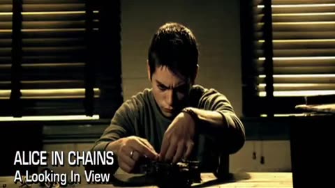Alice In Chains - A Looking In View