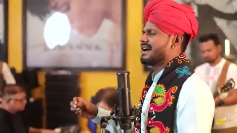 chahe main kahoon ya na main kahoon mera dil teri yaad