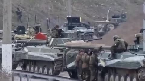 Russian troops ready for attack on kherson