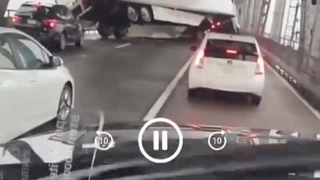 San Francisco Soy Truck Blown Over