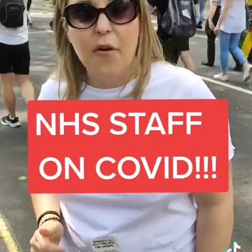 NHS nurse and facemasks