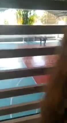 תופעת לוואי מוות הנורמלי החדש בן 14 התמוטט בבית ספר נלקח על ידי הצוות ונפטר באותו יום