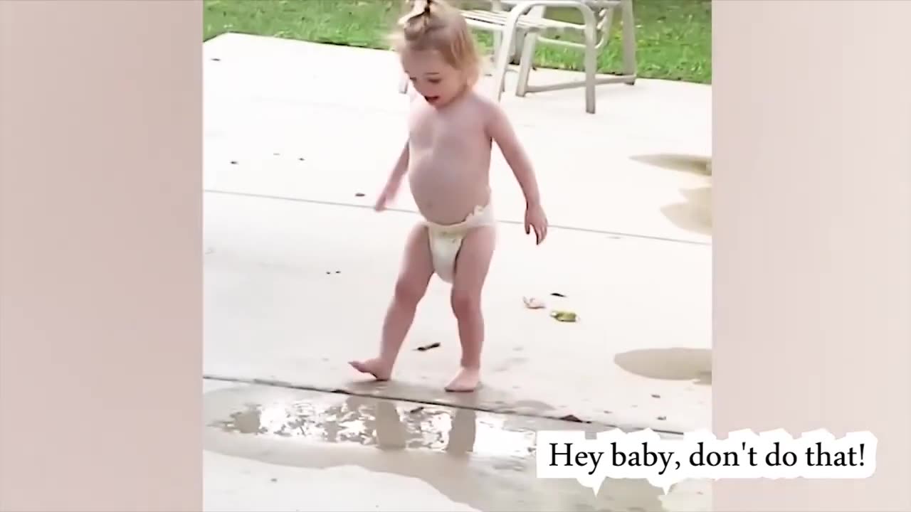 FUNNIEST BABY: TRY NOT TO LAUGH (Babies Play with Water)