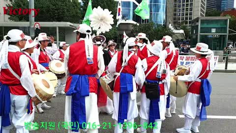 korea news. korea wars music march. 농악대