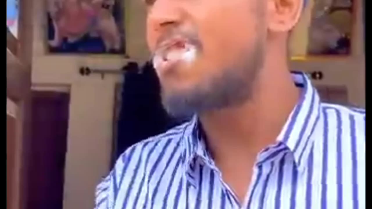 Very funny reporter 😍😂🤣😂👀