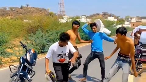 Funny bike stunt😂😂