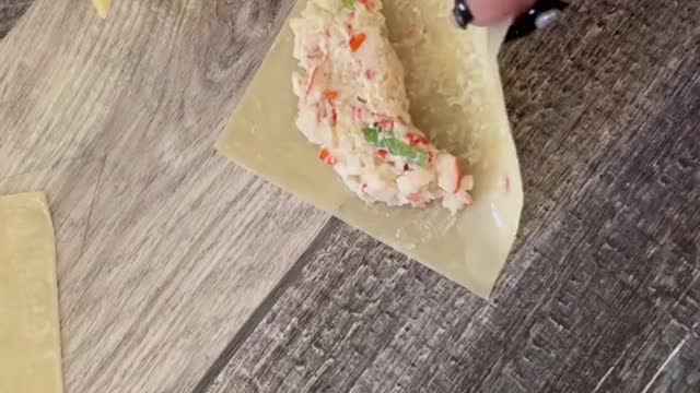I CAN EAT AN ABUNDANCE OF #crabrangoon 🦀 RECIPE AT THE END!