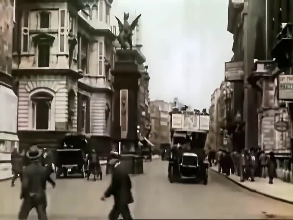 Wonderful London 1920s in color [60fps, Remastered] w_sound design added