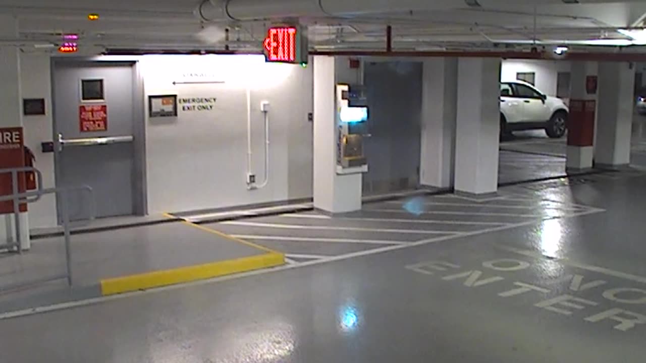 3012RHOBG2Lobby5ECB_2021-01-05_00h00min01s173ms.mp4